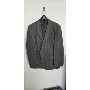Mens Andhurst 2 Piece Suit 46R W/Tie